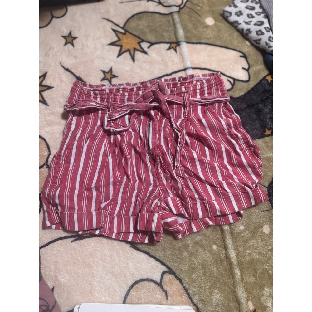 American Eagle Red Striped High Waisted‎ Shorts with Belt Tie Women's